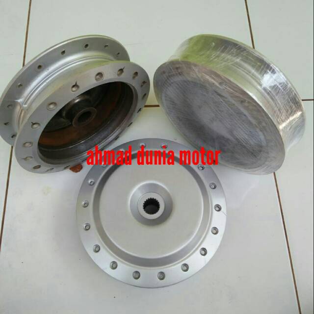 Tromol belakang beat ori copotan.