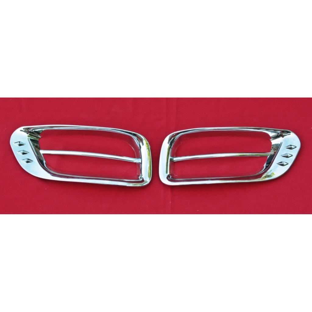 Garnish Fog Lamp Innova New Chrome