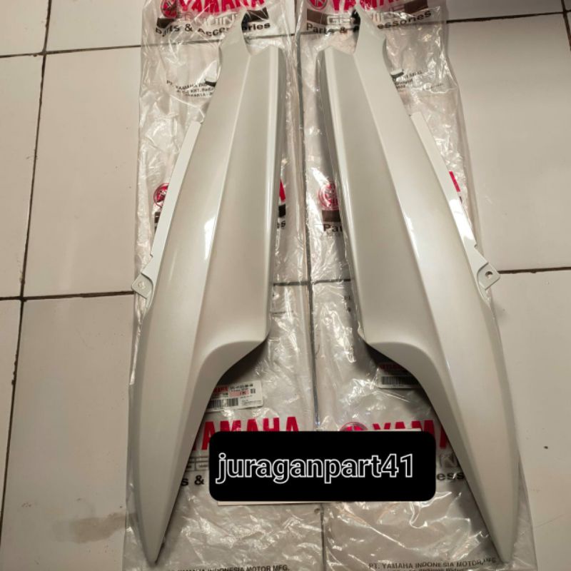 body samping mio sporty putih original bodi belakang mio putih original