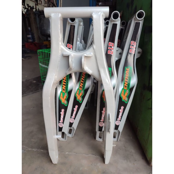 Swing Arm Model Ktm Untuk Motor Klx 150 Dan Crf 150 . Sudah Tinggal Pasang ( Pnp ) Sudah Dapat Penye