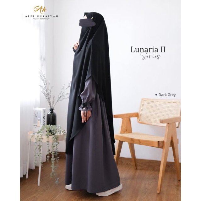 Gamis Lunaria I dan Lunaria II by Alfi huraiyah