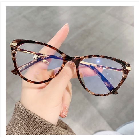 Kacamata Lensa Flat Cat Eye Anti Radiasi Gaya Retro