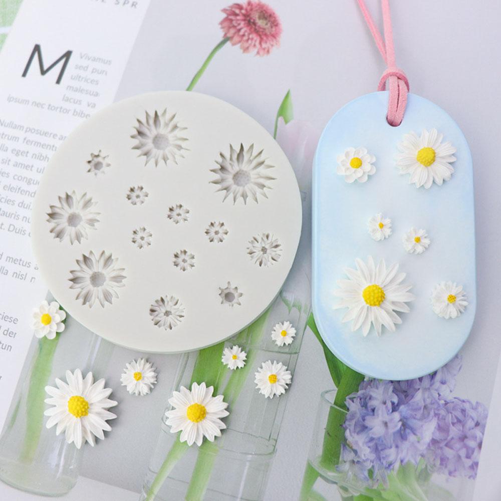 [Elegan] Fondant Cake Decoration Mini Daisy Alat Dekorasi Kue Cetakan Coklat Sabun Silikon