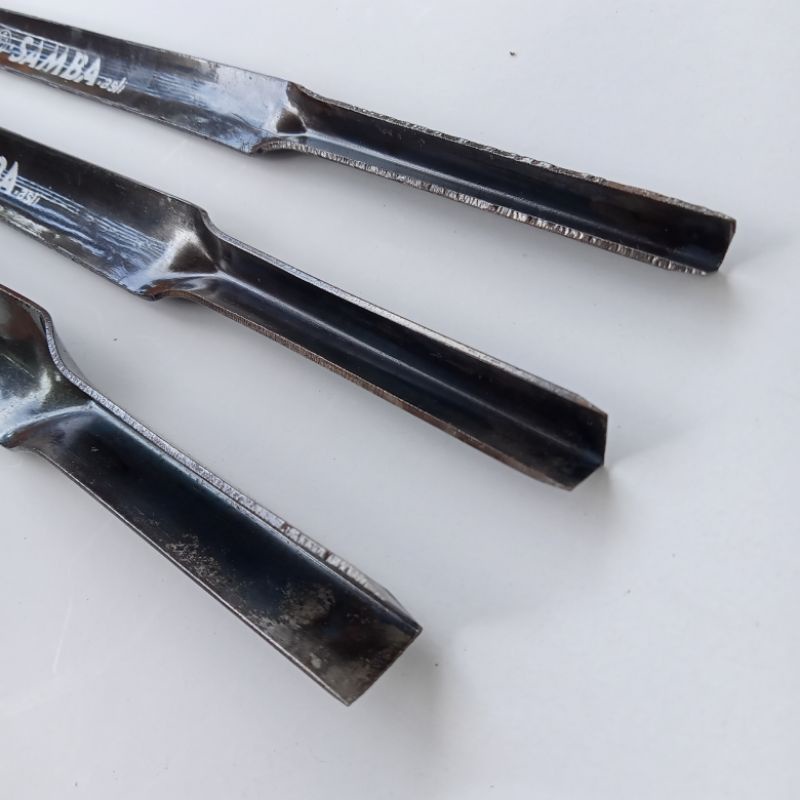 PAHAT UKIR JEPARA/ PAHAT UKIR CORET/V GAGANG BESI SET 3 PCS