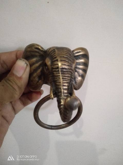 Ketukan / Tarikan Laci Lemari Pintu Rumah Pagar Kuningan Motif Gajah 7.5cm