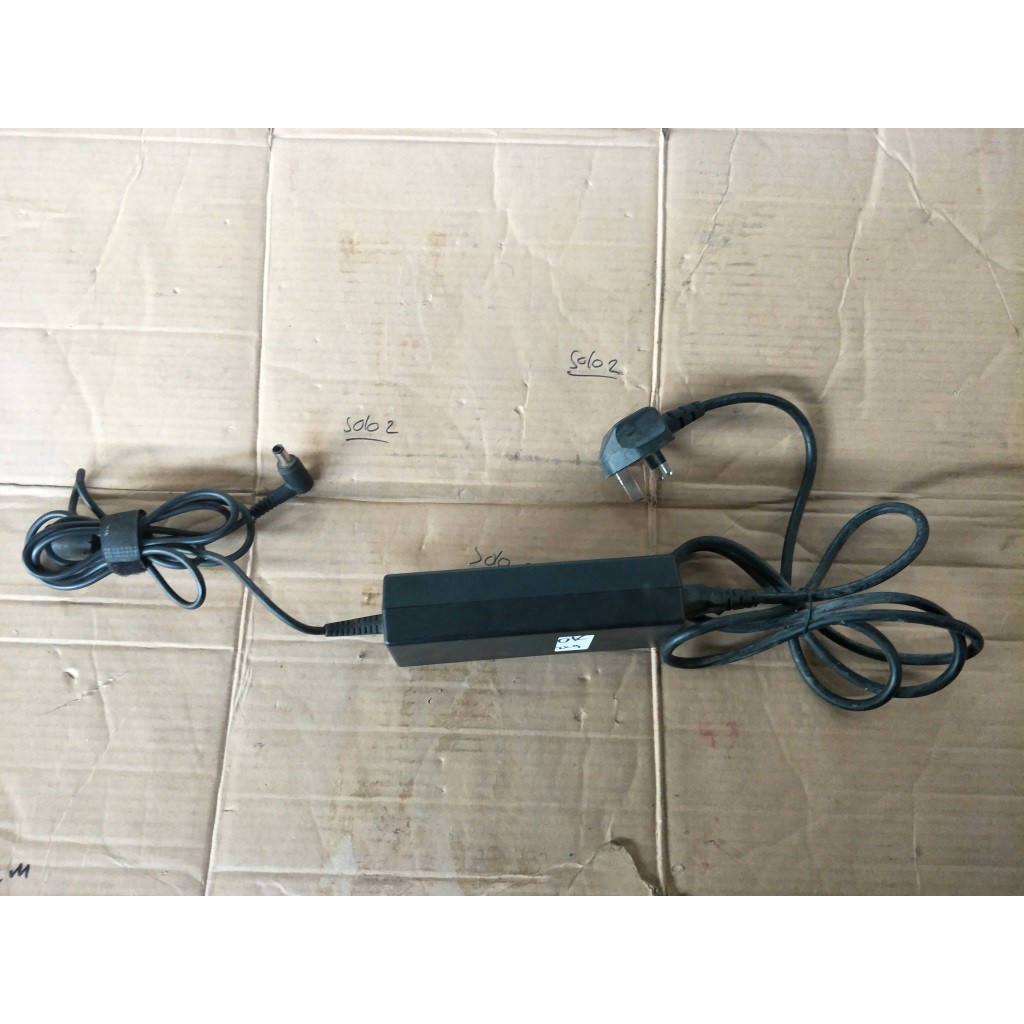 charger laptop ori asli BEKAS LAPTOP HP Adaptor Hp 19v 7.89a  150w, Hstnn-La09, Pa-1151-03hh, 643-00