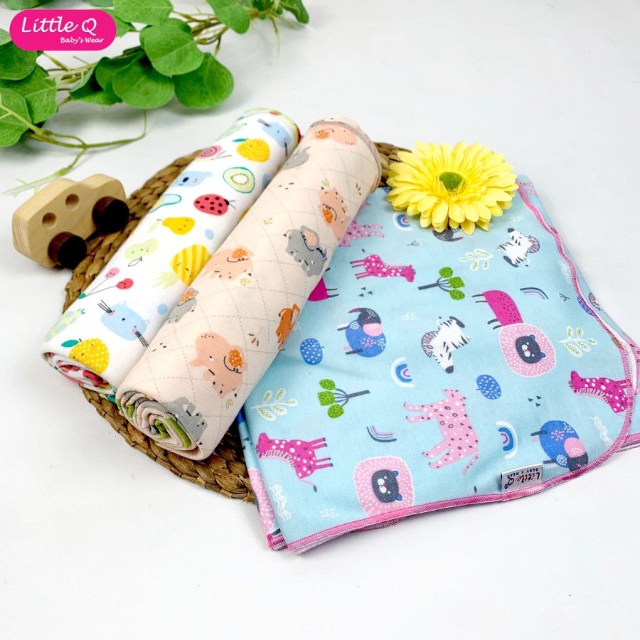 Little Q Bedong Bayi Motif  Isi 3 Mix