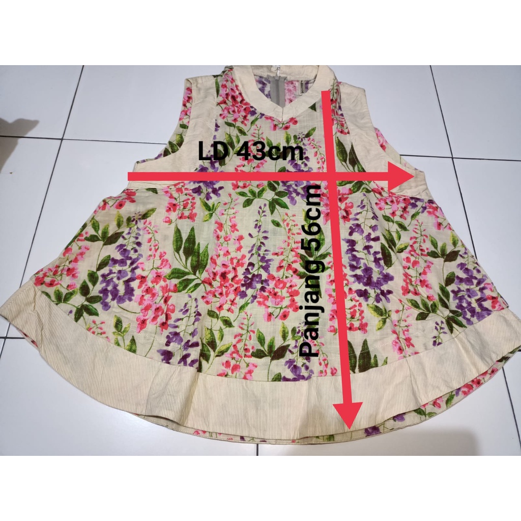 BAJU WANITA MODEL TANPA TANGAN  WARNA CREAM BUNGA