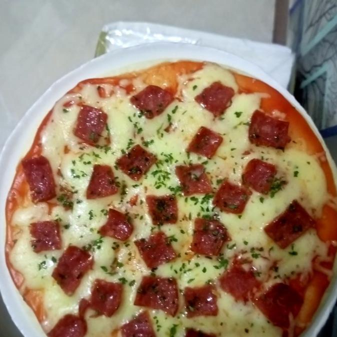 

Pizza Frozen beef pepperoni/beef rasher/mushroom/sosis d.15 TERLARIS TERPERCAYA ORIGINAL