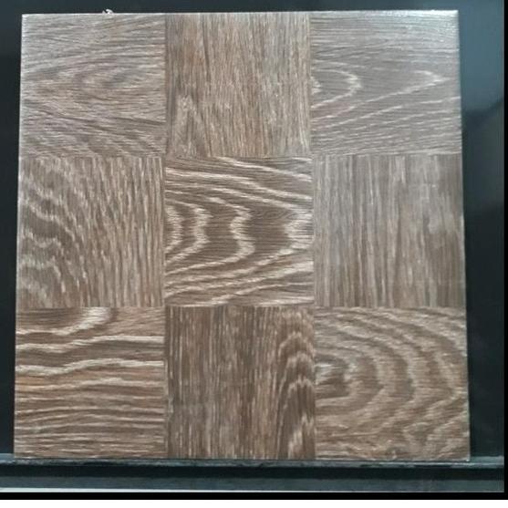 Sudah READY.. Keramik Lantai Motif Kayu 30x30 LAKE WOOD BROWN - KIA