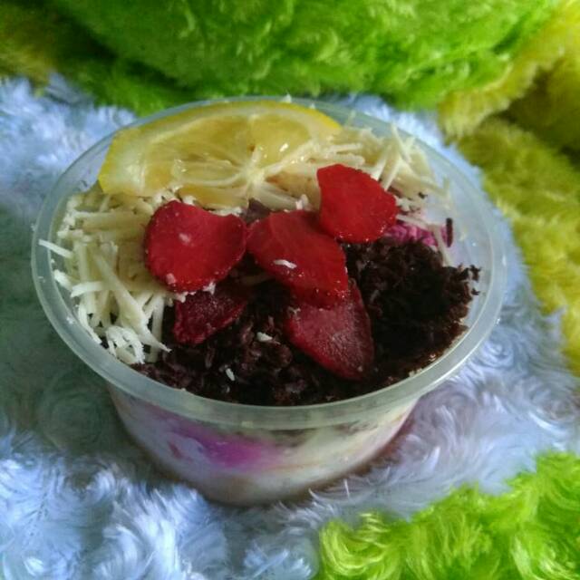 

Salad Buah 200 Mili Cokelat + Keju