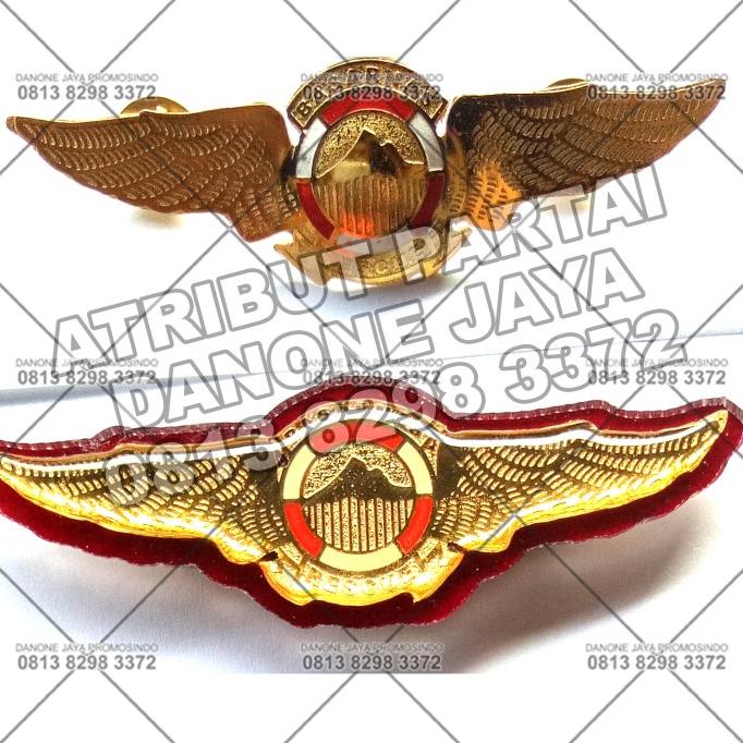 

Pin Emblem Wing Basarnas Rescue Dasar Mika Terlaris
