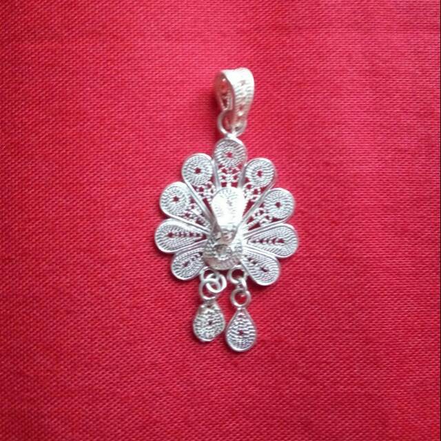 Liontin burung merak perak asli