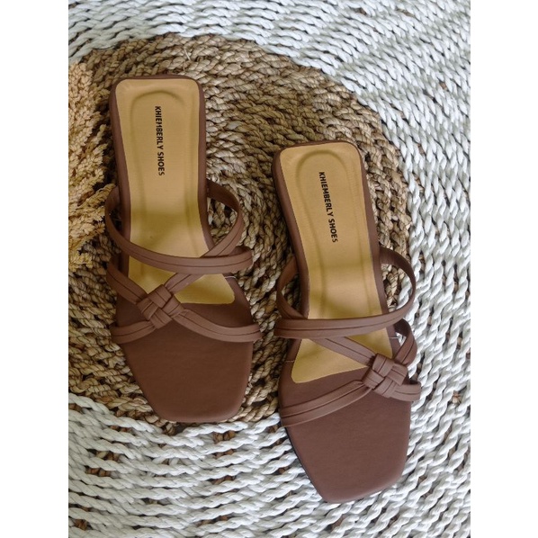 SANDAL WANITA HAK TAHU 3 SENTI KETUPAT AL-60