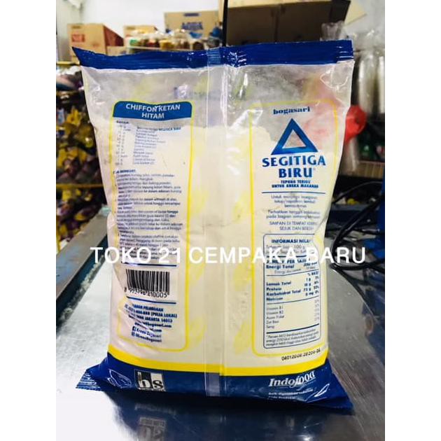 

Tepung Terigu Segitiga Biru Kemasan 1Kg - 1 Karton Isi 12 Bungkus