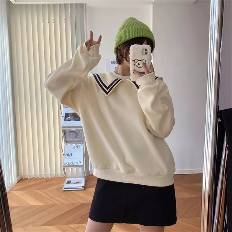 sweater pulma cream kerah jepang// crewneck wanita pria perempuan laki cewe cowo unisex bahan fleece// sweater viral Kawaii lolita