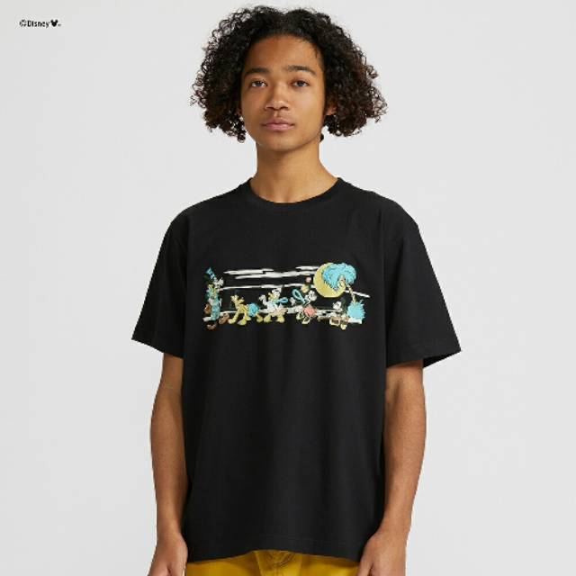 Kaos UT Uniqlo edisi mickey aloha