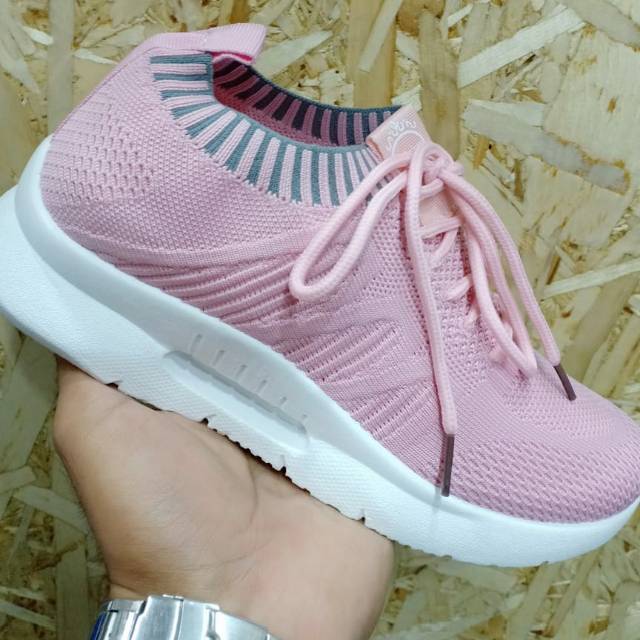 Sepatu Fashion TT.Sniper baby pink