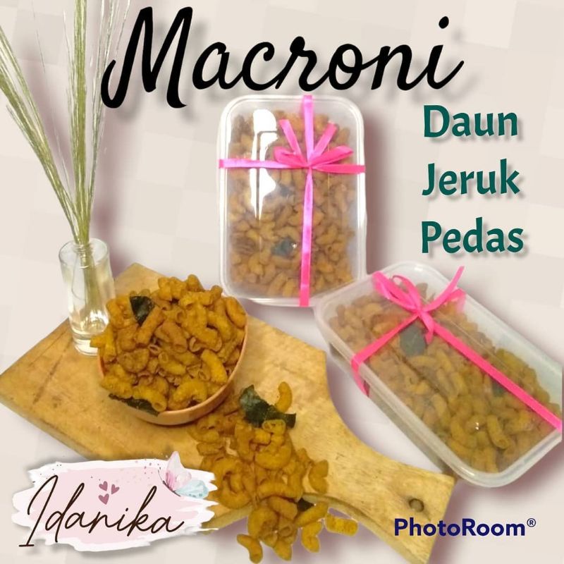 

cemilan makroni/makroni daun jeruk pedas