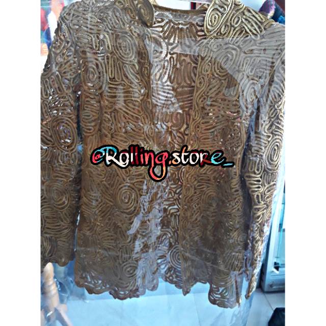 Kebaya sulam usus Gold khas Lampung