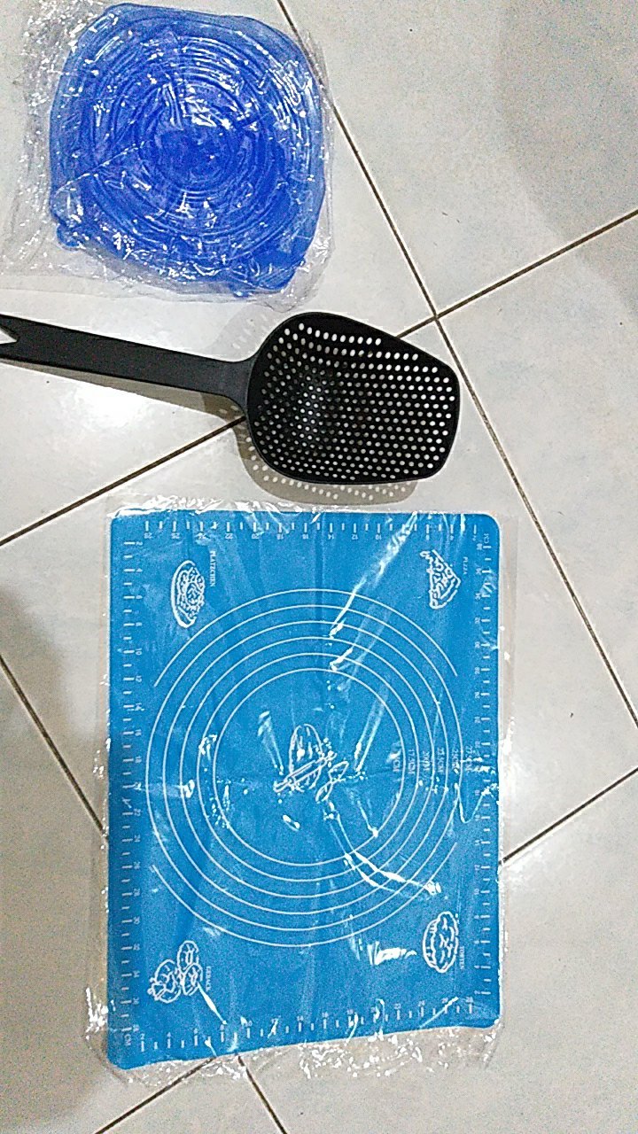 6pcs / Set Penutup Mangkuk / Wadah Makanan Dengan Bahan Silikon Elastis Variasi 3 Warna