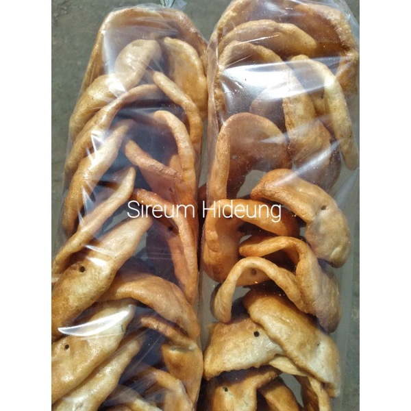 

Opak ketan cemilan khas Bungbulang Garut renyah dan gurih