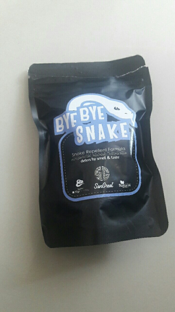 Pengusir Ular Gel Alami Bye Bye Snake 70 Gram