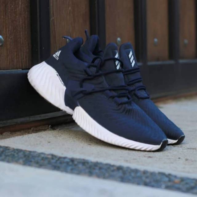 Adidas Alphabounce Instinct