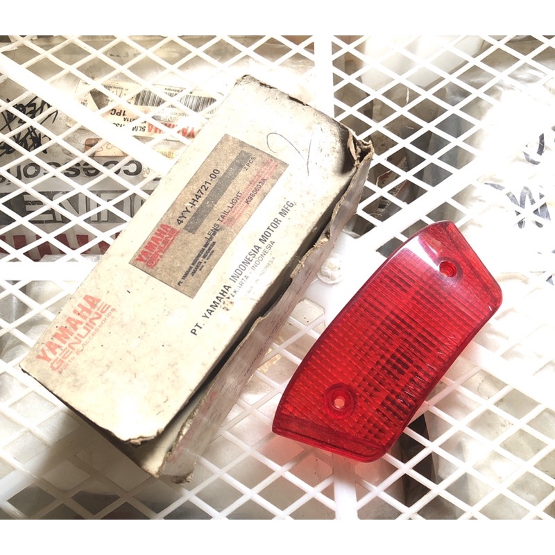 mika kaca stoplamp lampu belakang yamaha sigma original