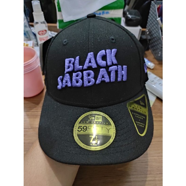 TOPI NEW ERA X BLACK SABBATH X DC 7 1/8 ORIGINAL NEW MURAH