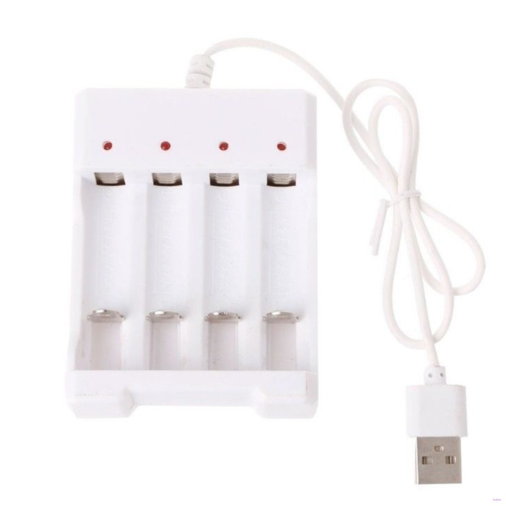 Charger Baterai 4 Slot Dengan Perlindungan Sirkuit DC5V 1A 1.2V AAA / AA Rechargeable Huiteni