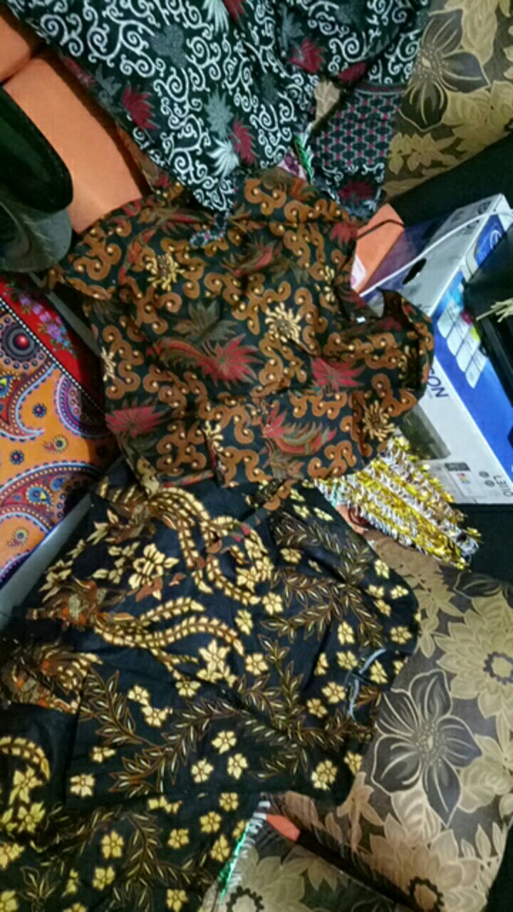 Maura Couple - Sania Ruffle Batik Couple Ori Ndoro Jowi Garansi Termurah Shopee - Batik Modern Solo