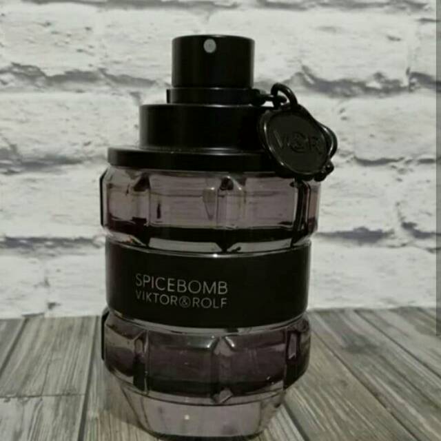 Victor rolf spicebomb