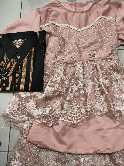 Batik Couple Kebaya Set Adifa Series Tunangan Lamaran Wisuda Kondangan Kekinian 2021