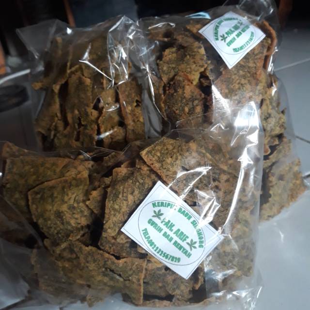 

Keripik Daun Singkong PAK ARIF 150gr