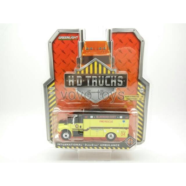 Greenlight 1:64 2013 International Durastar Ambulance Fire Rescue