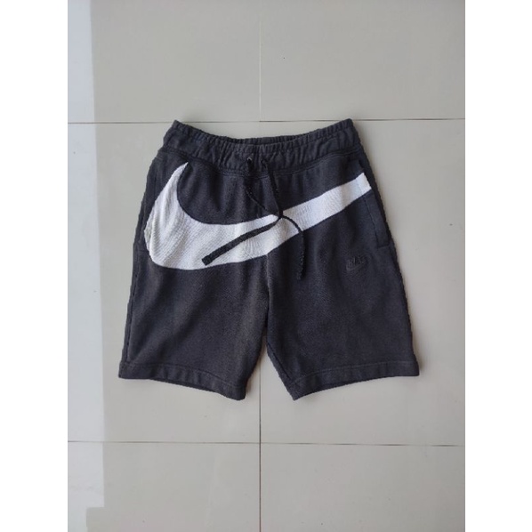 CELANA PENDEK NIKE BIG SWOOSH SECOND