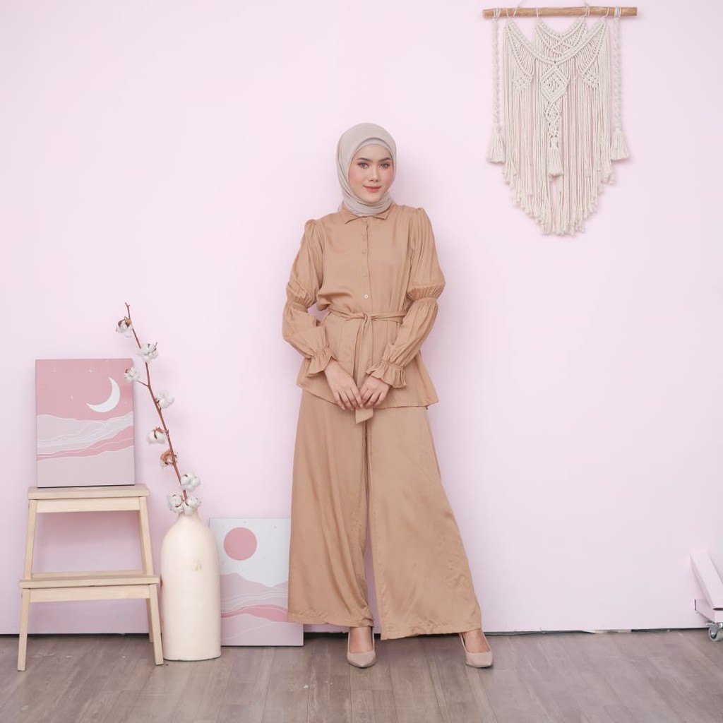 Nabila Set