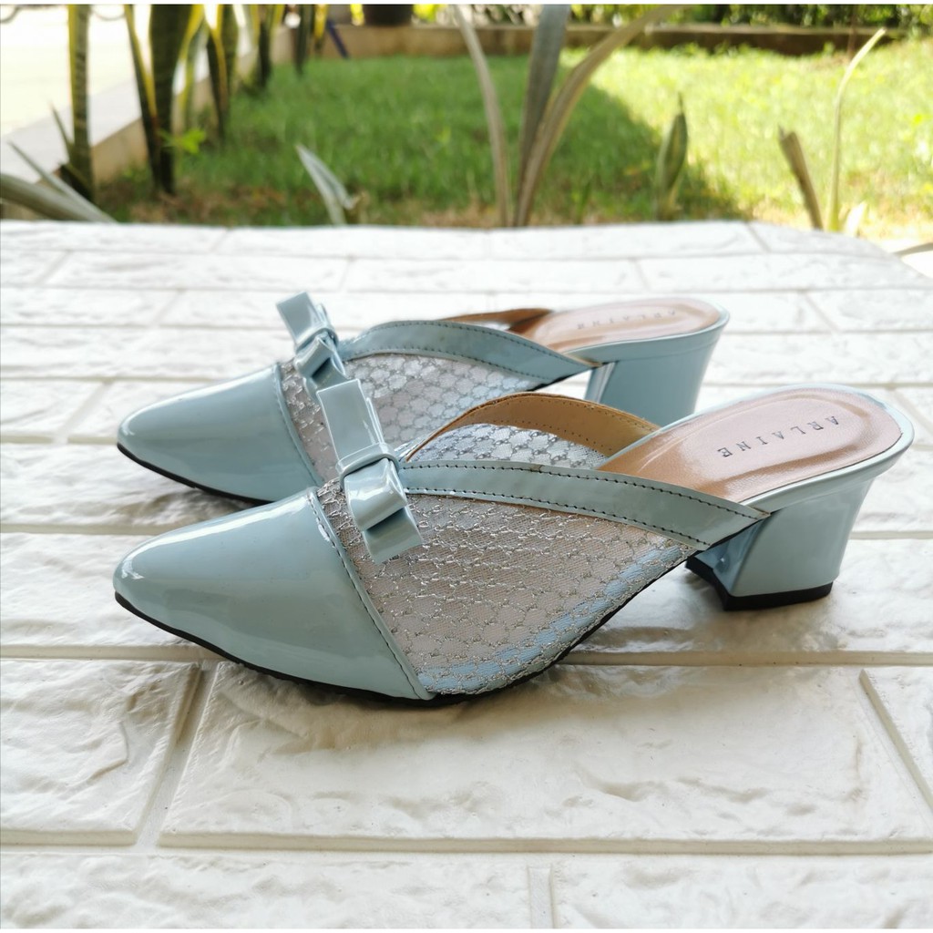 Arlaine - Bellova Chunky Heels