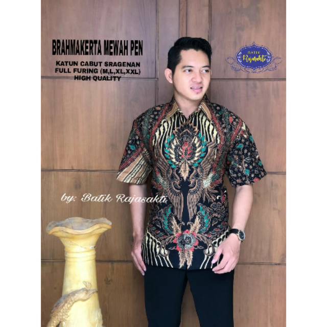 Batik Solo BRAHMAKERTA MEWAH PENDEK Kemeja Pria Katun Halus Sragenan Full Furing