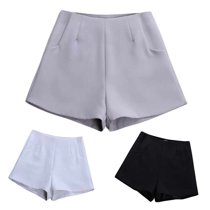 Celana Pendek Wanita Casual Model High Waist Warna Hitam Celana Pendek Wanita Casual Model High Waist Warna Hitam