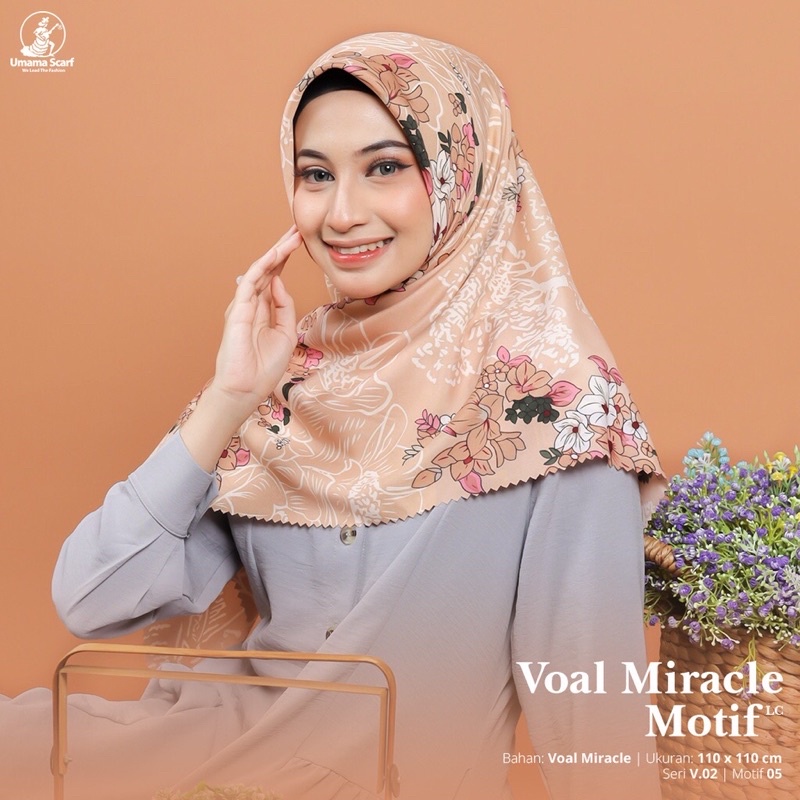 Umama Scarf - Kerudung Motif Segi Empat Voal Miracle Motif Lc