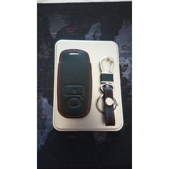 Sarung Kunci Kulit Toyota Raize Daihatsu Rocky Leather Key Cover Casing Mobil Carbon Leather All New Avanza Veloz 2021 2022 Sarung Kunci Hard Case