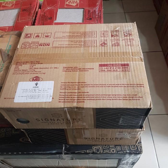 keramik tile mulia subway 10 x 30 cm bevel putih glossy