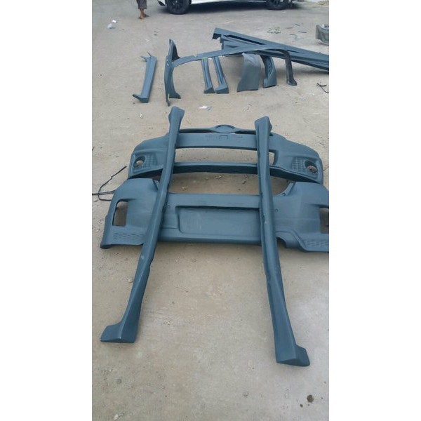 Bodykit toyota YARIS - bodykit yaris BODYKIT YARIS upgrade 2006 to 2012 SL25