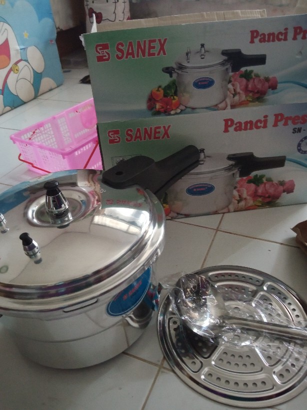 Paling Laku Panci Presto New Viva/omicko Preasure Cooker - 8 L + Free Sendok