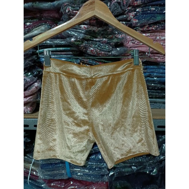 Booty Short Bludru premium Import/Celana Pendek import/Booty Short bahan bludru