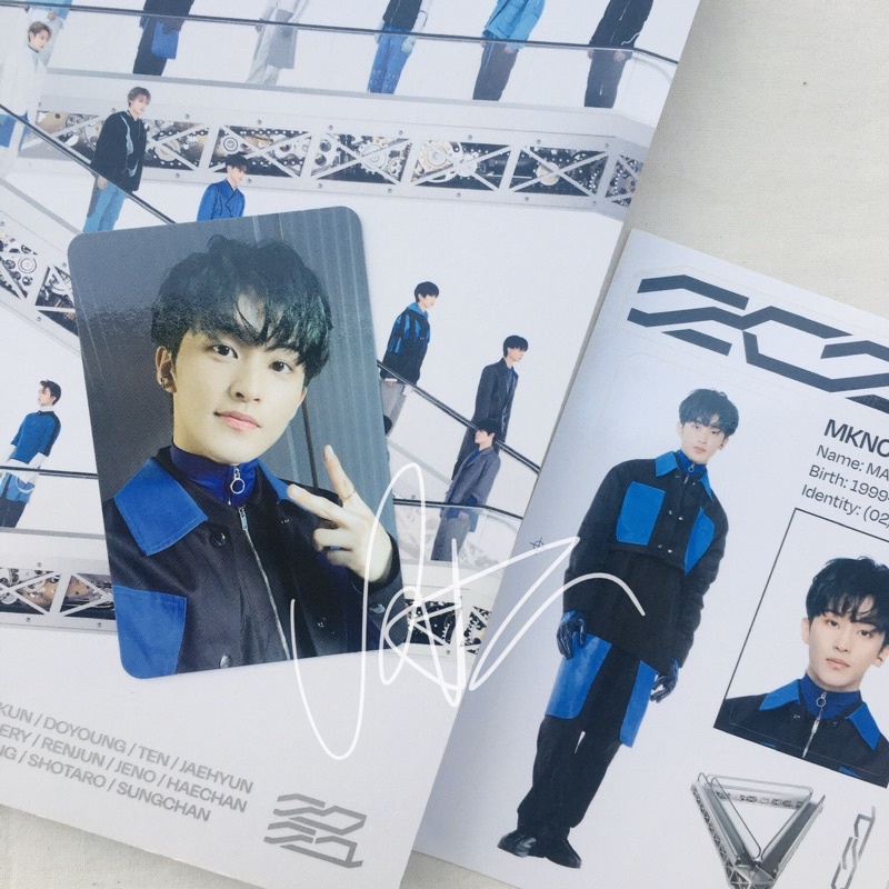 MARK SET UNIVERSE PB