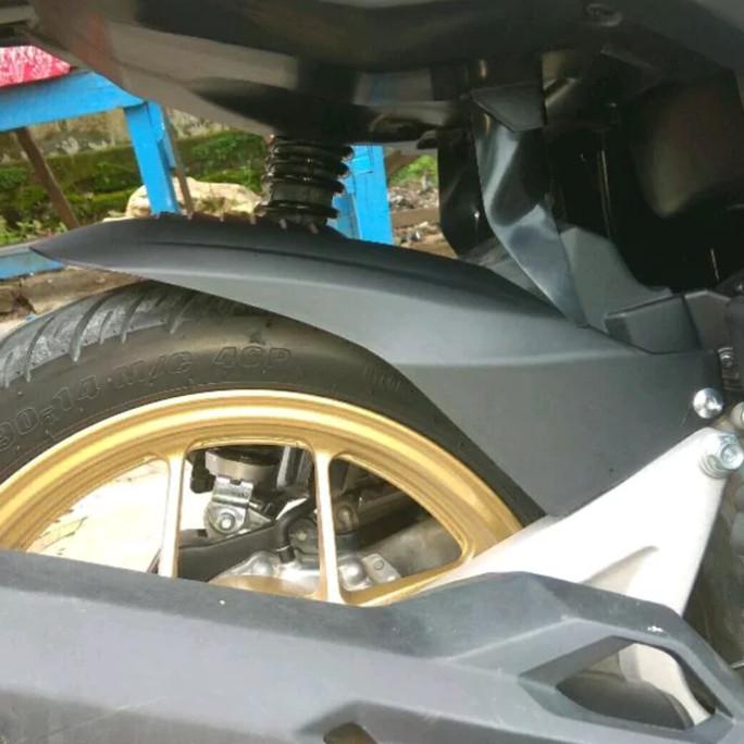 Hugger / Hager Spakbor Kolong Honda Vario 150/125 - Putih