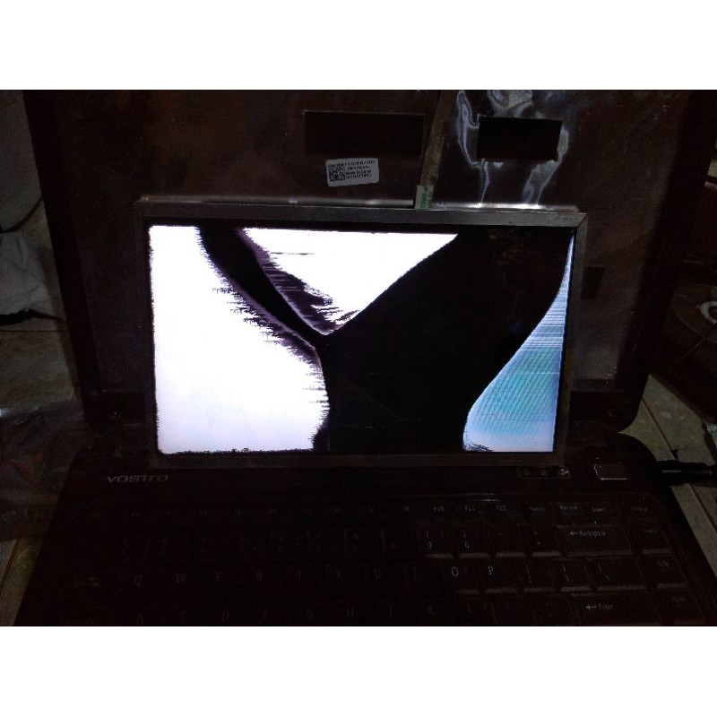 led lcd laptop netbook tebal 10 inch 40 pin kondisi seperti gambar